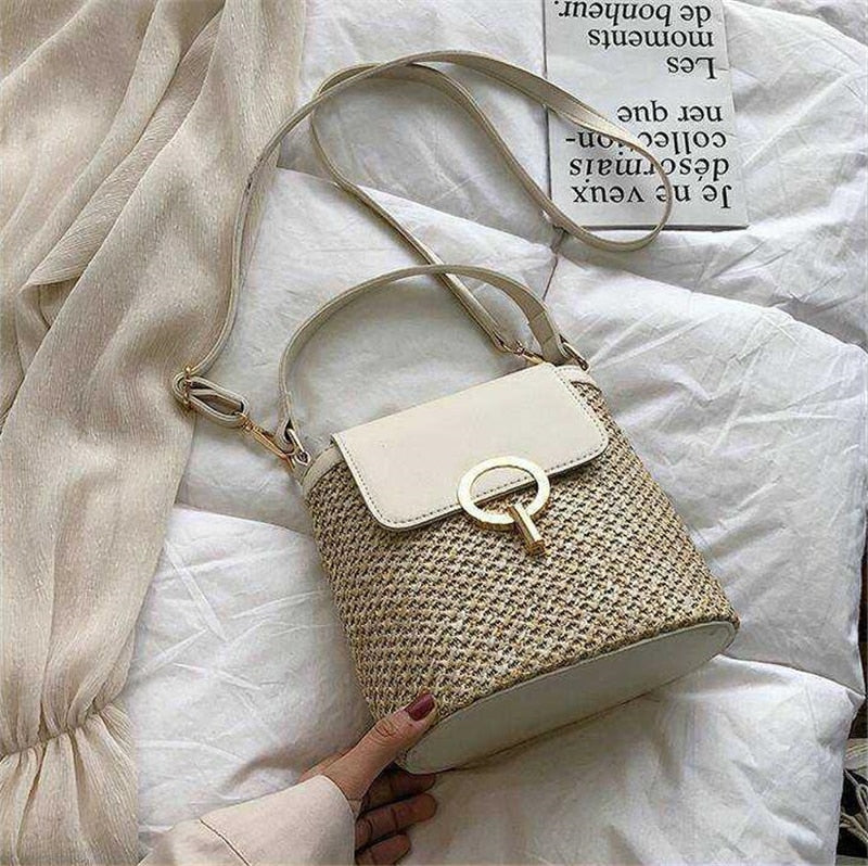 Eva Straw Chic Bag – Natural and Elegant