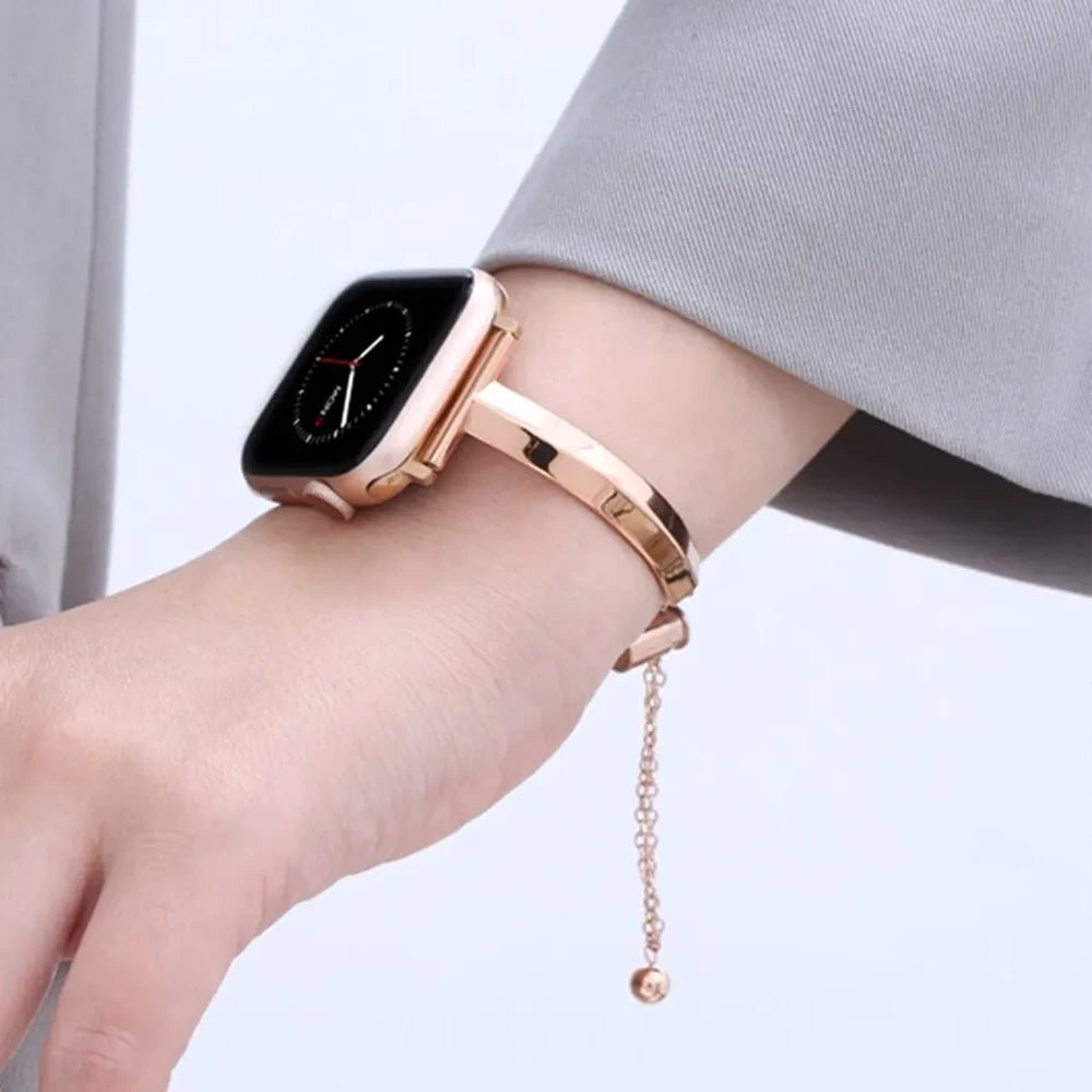 Slim Link Band – Luxe Stainless Steel Apple Watch Band for Women