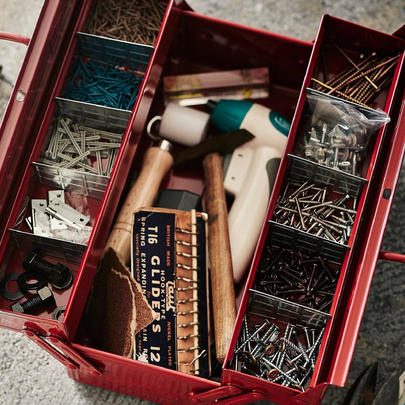 Steel Toolbox ST-350 – Compact Multi-Compartment Case