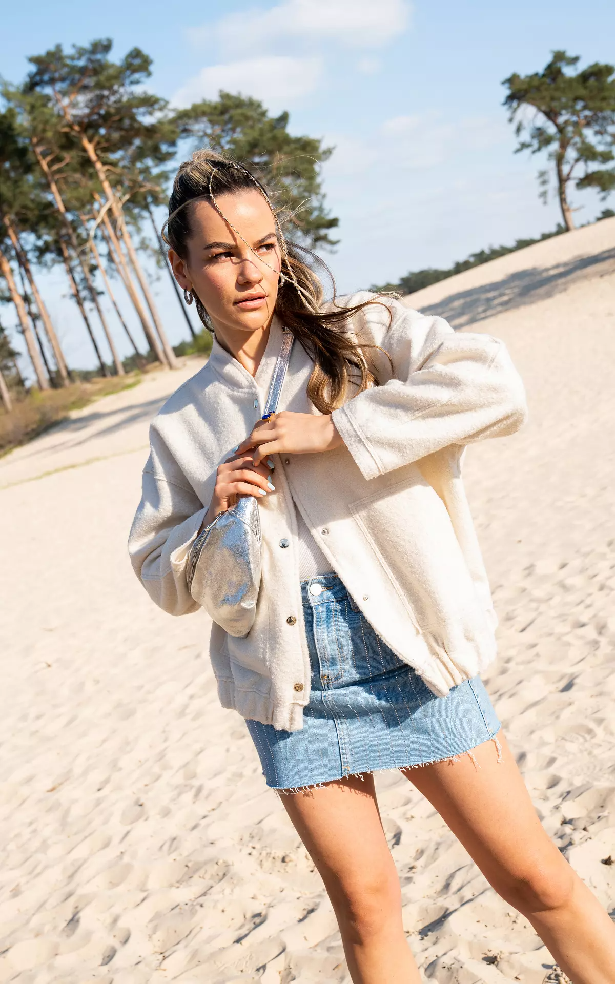 Trendy Oversized Cardigan - Comfortable and Stylish