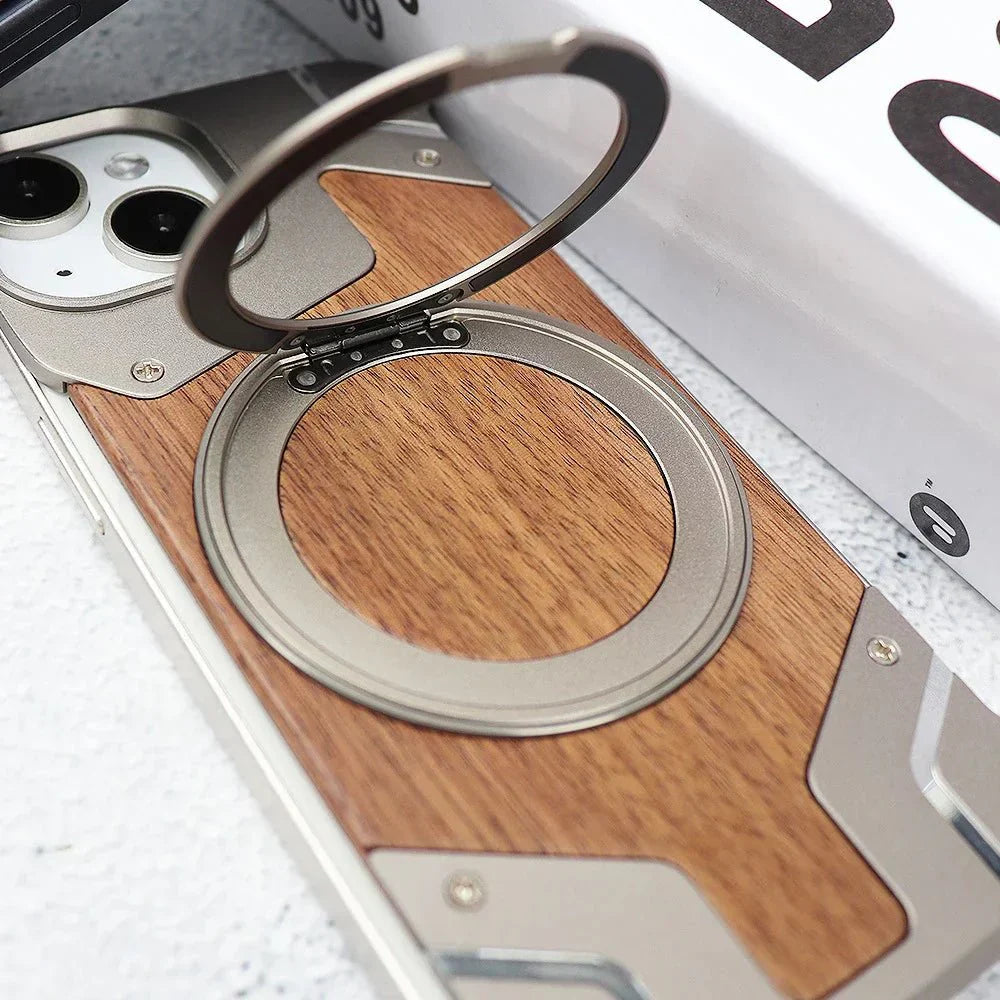 Wooden MagSafe Phone Case – Protective and Functional Design