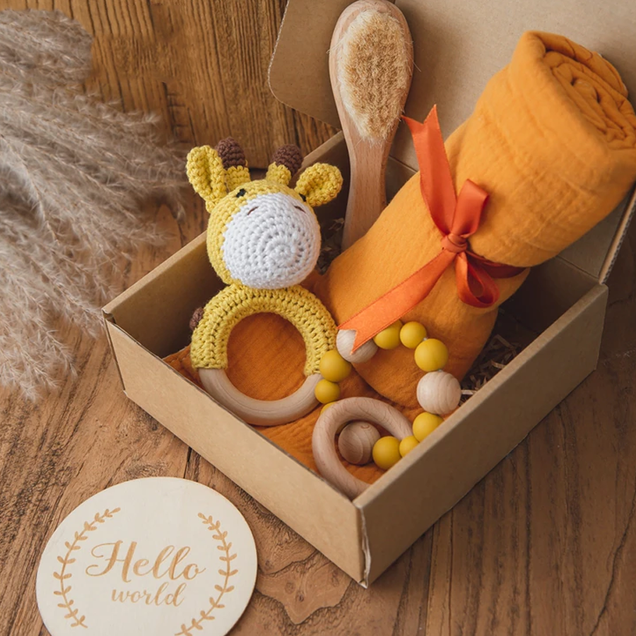 Luxe Baby Giftbox – Warm Welcome Set for Newborns
