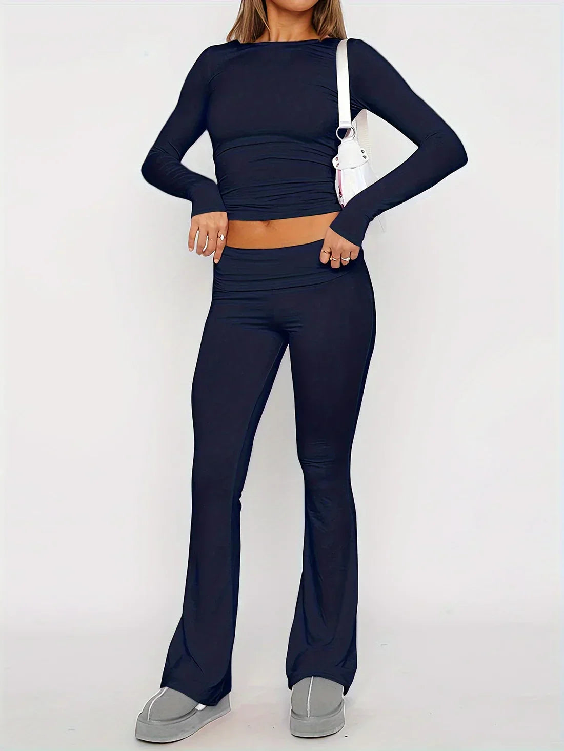 Laura's Sporty Outfit - Stylish and Comfortable for Any Activity