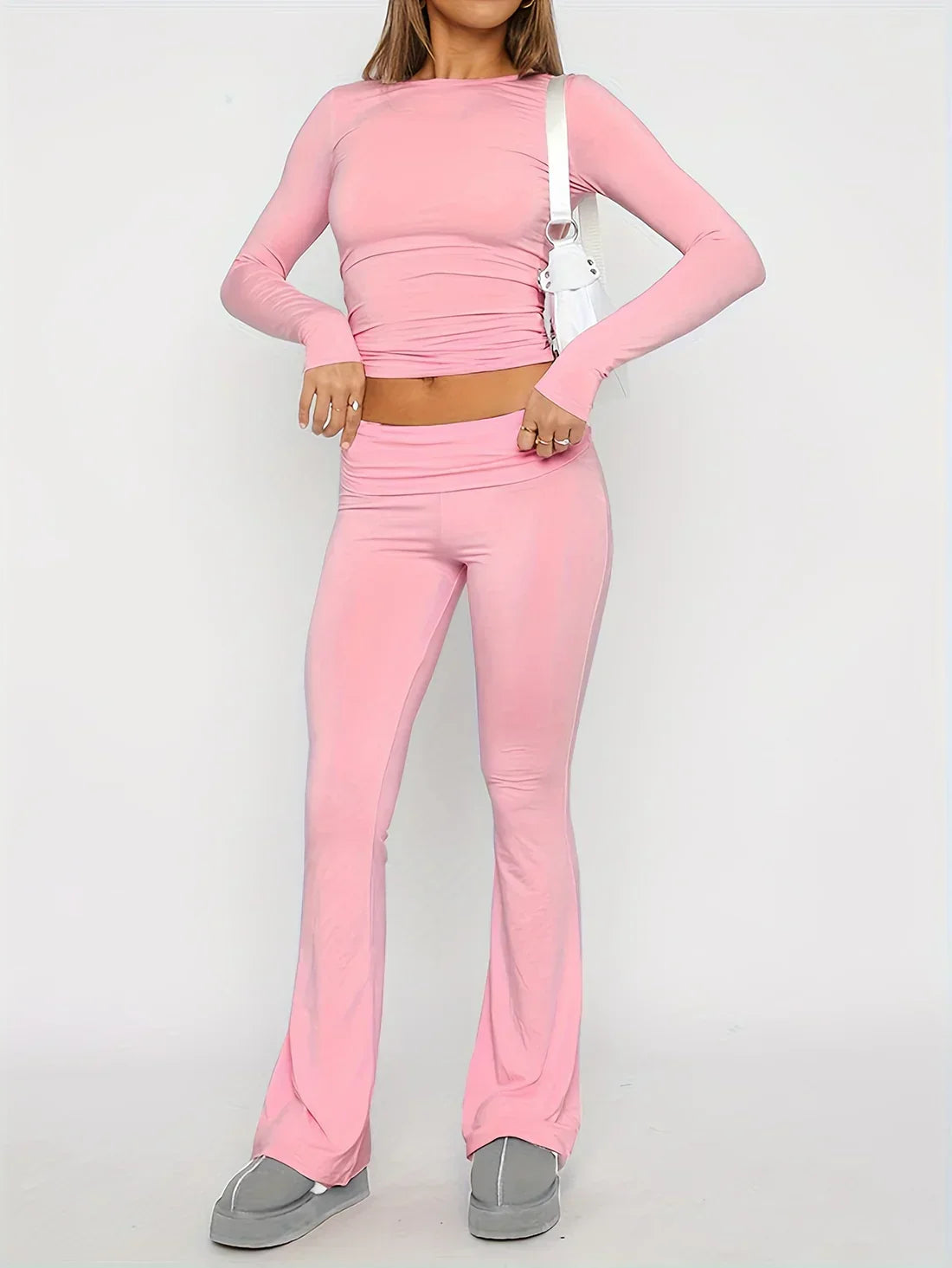 Laura's Sporty Outfit - Stylish and Comfortable for Any Activity