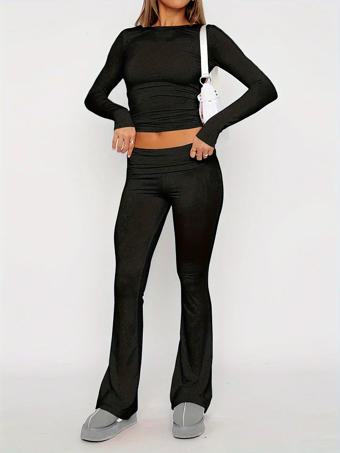 Laura's Sporty Outfit - Stylish and Comfortable for Any Activity